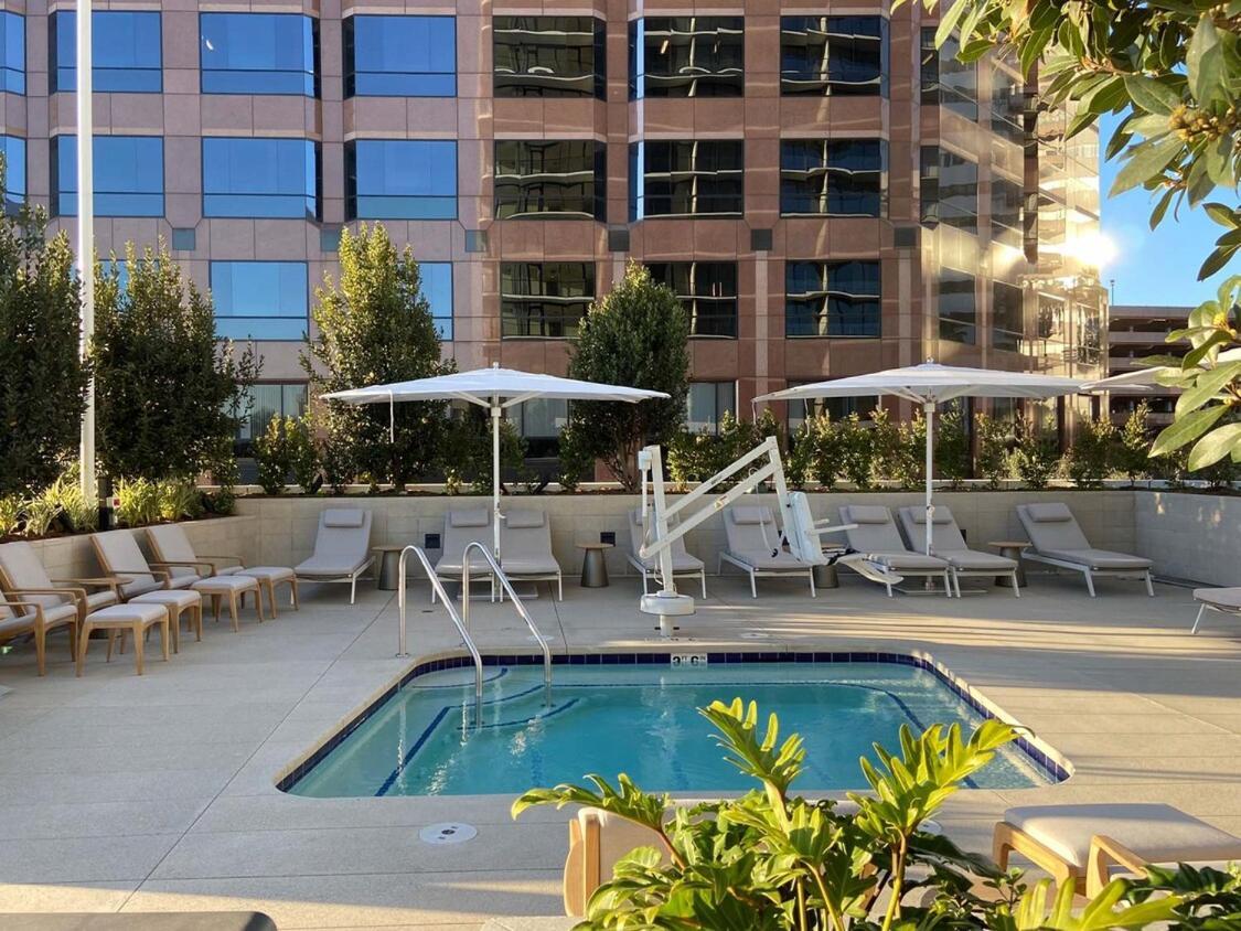 Luxury Penthouse With Stunning Views Hotel Los Angeles Exterior photo